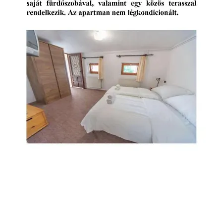 Sunset Apartmanhaz 3*