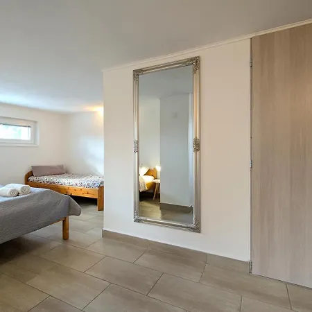 Sunset Apartmanhaz バラトンフレド