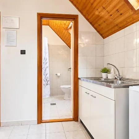 Sunset Apartmanhaz Гостевой дом