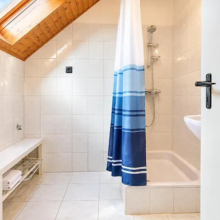 Гостевой дом Sunset Apartmanhaz Балатонфюред